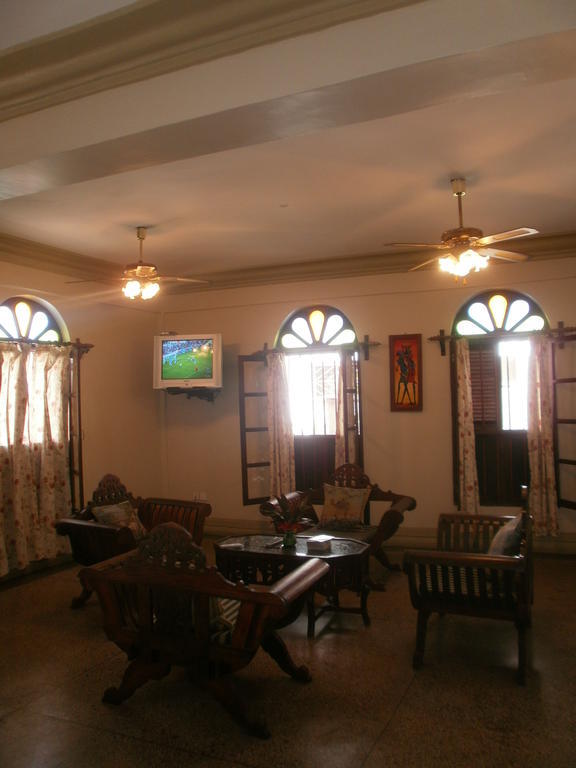 Asmini Palace Hotel Занзибар Экстерьер фото