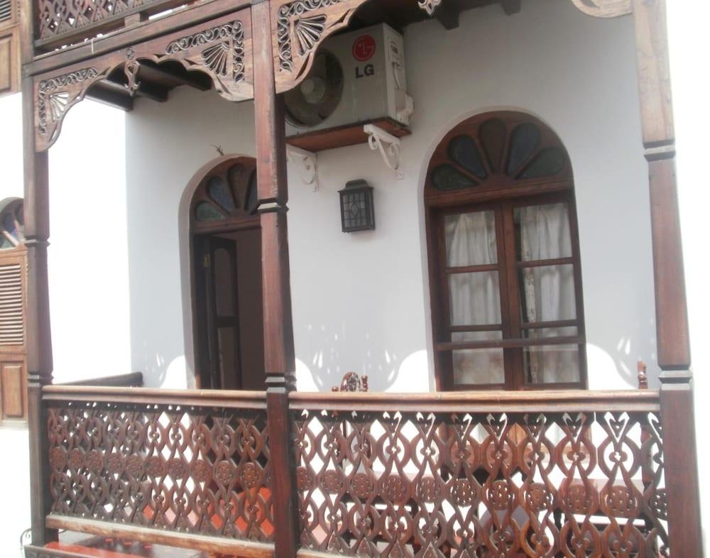 Asmini Palace Hotel Занзибар Экстерьер фото